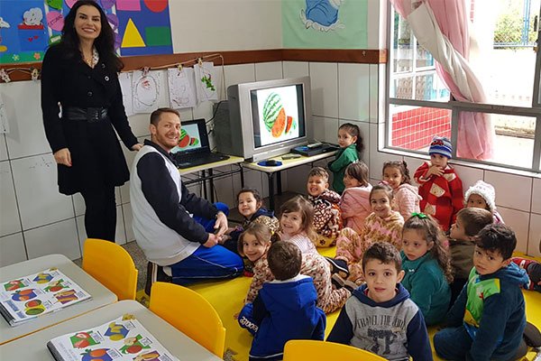 Prática nas escolas - Educar e Nutrir
