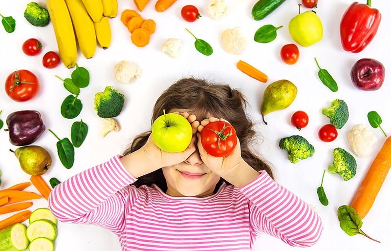 Conheça os principais mitos sobre a alimentação infantil